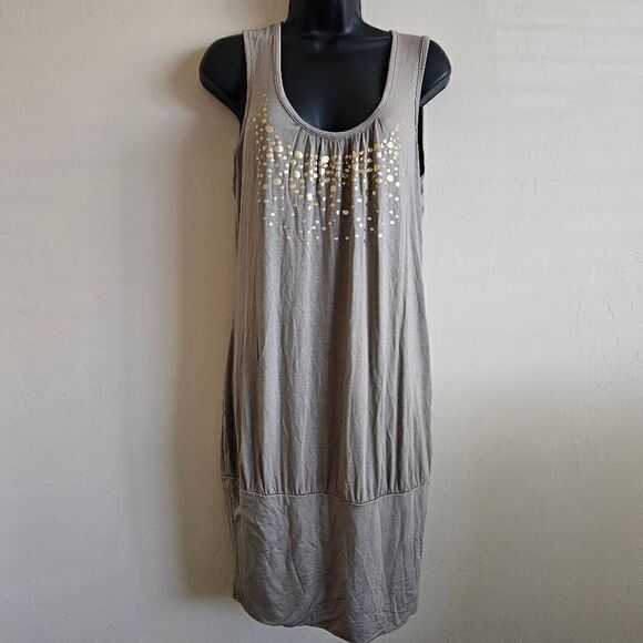 Venus Sleeveless Dress - Picture 1 of 8